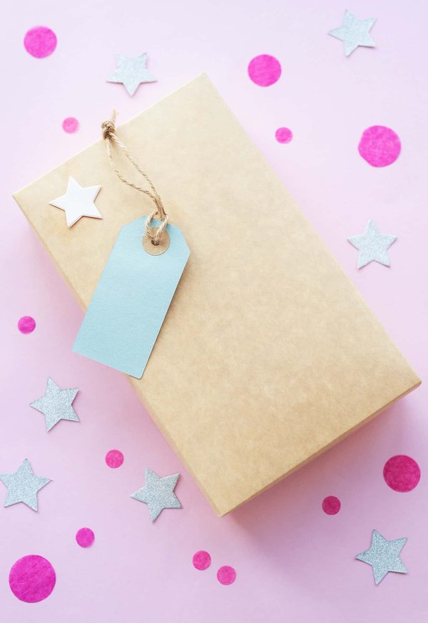 Cadeau de naissance pour maman : astuces pour faire plaisir